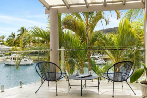 St Tropez 12 Haven with Water View & Pool